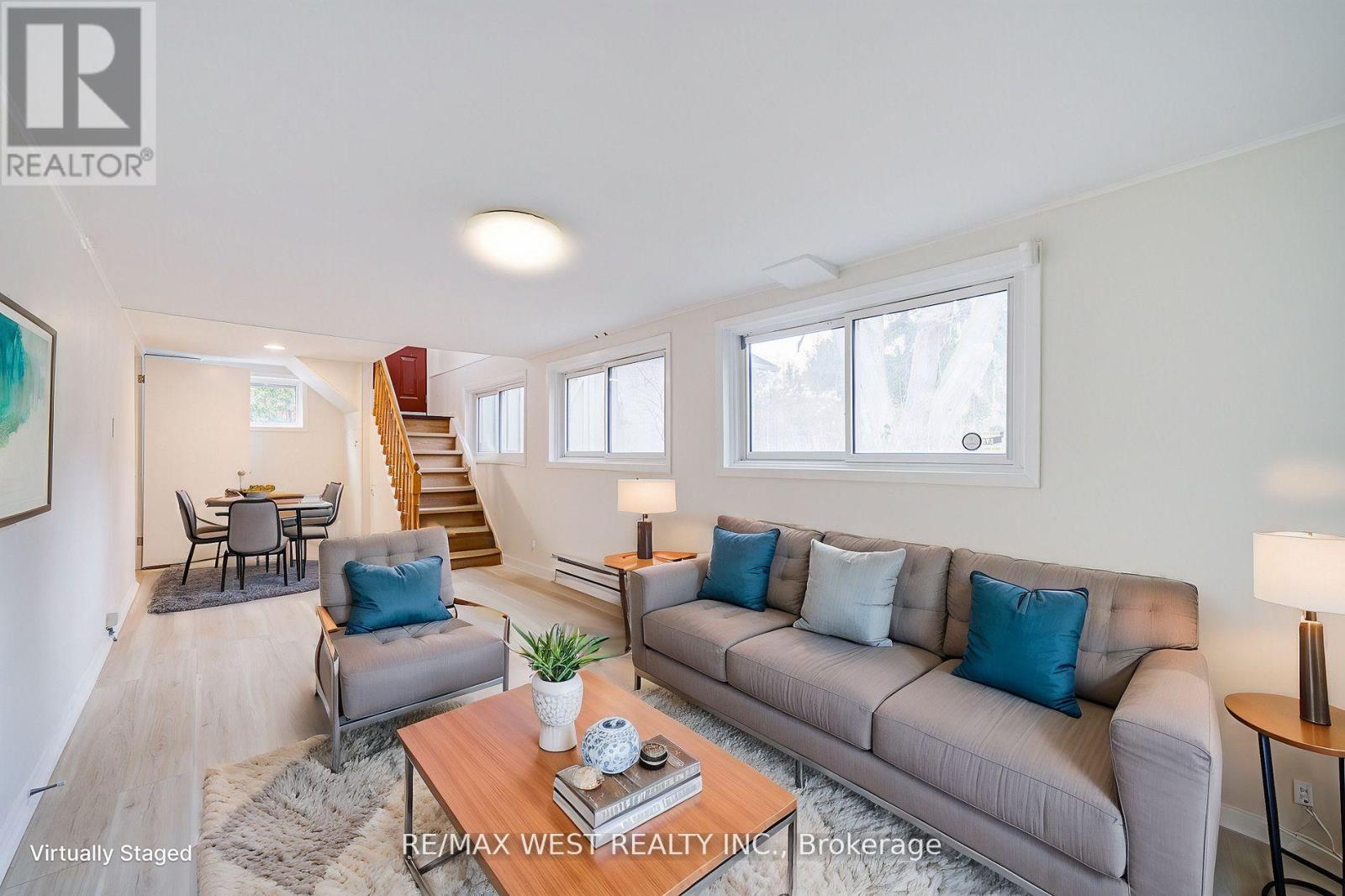 292 Horsham Avenue, Toronto (Willowdale West), Ontario  M2R 1G4 - Photo 8 - C12480283