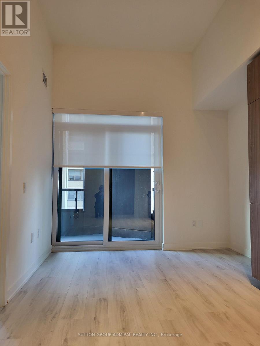 403 - 120 Broadway Avenue, Toronto (Mount Pleasant West), Ontario  M4P 0E9 - Photo 3 - C12480289