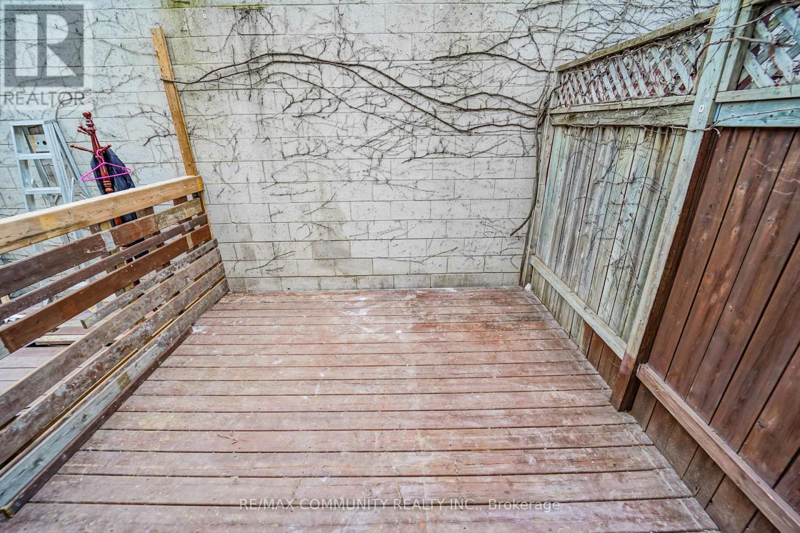 Main - 4 Lakeview Avenue, Toronto (Little Portugal), Ontario  M6J 3B1 - Photo 16 - C12480305