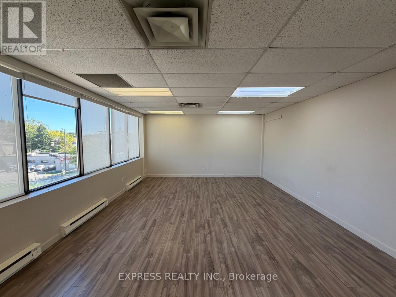 303 - 142 Willowdale Avenue, Toronto (Willowdale East), Ontario  M2N 4Y4 - Photo 4 - C12480309