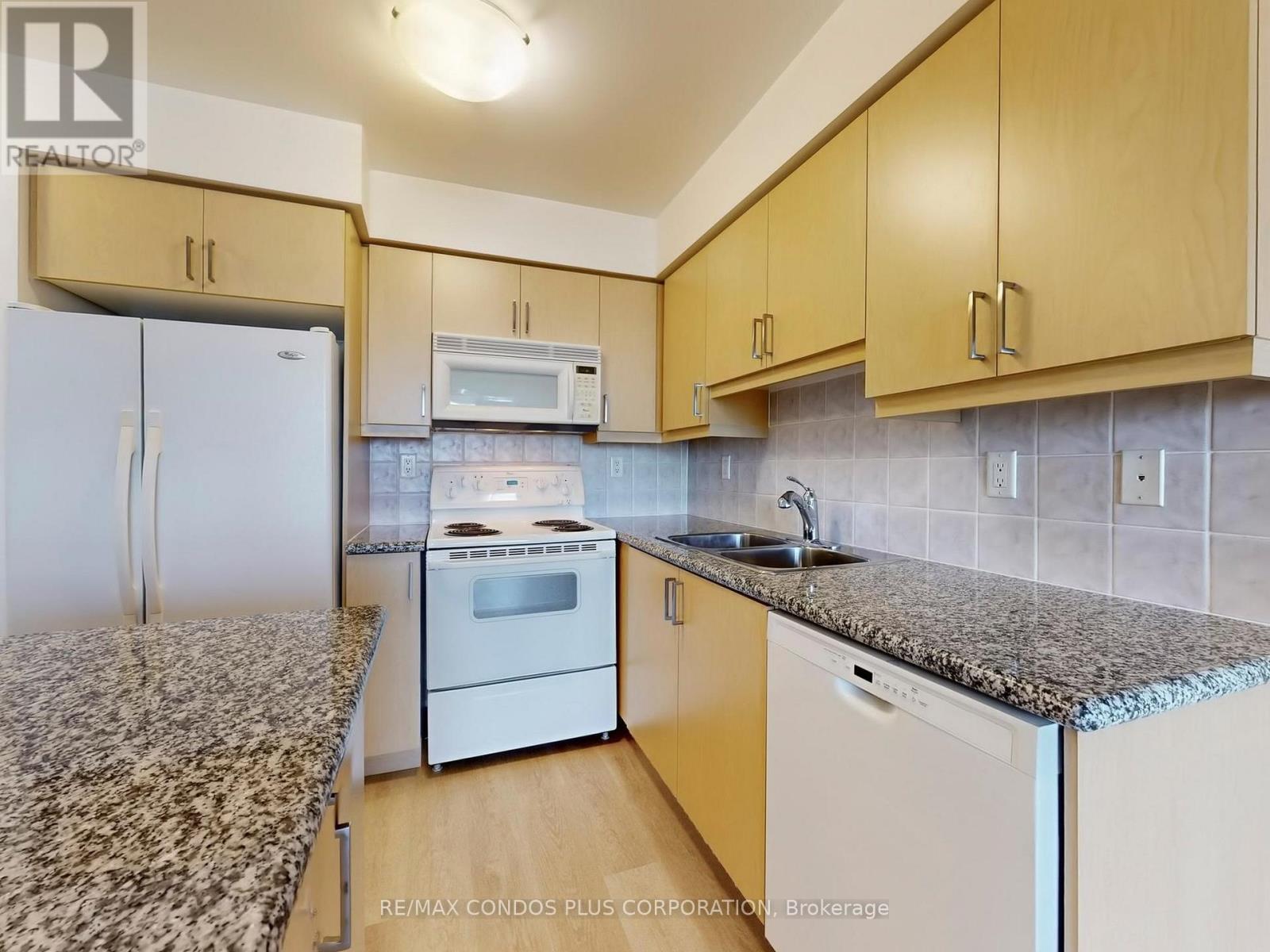 1801 - 78 Harrison Garden Boulevard, Toronto (Willowdale East), Ontario  M2N 7E2 - Photo 18 - C12480314