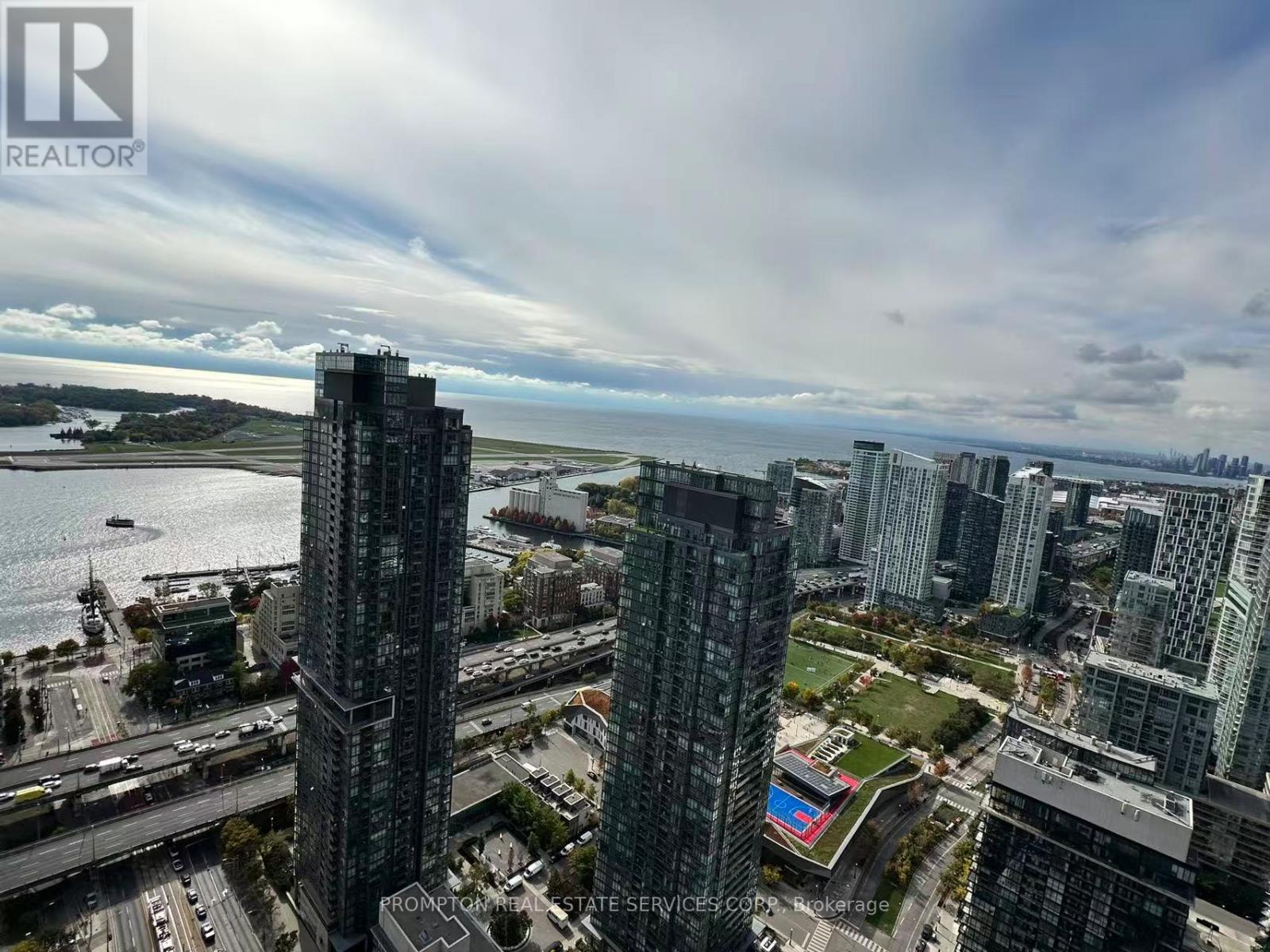5212 - 3 Cityplace Way, Toronto (Waterfront Communities), Ontario  M5V 0X4 - Photo 10 - C12480316