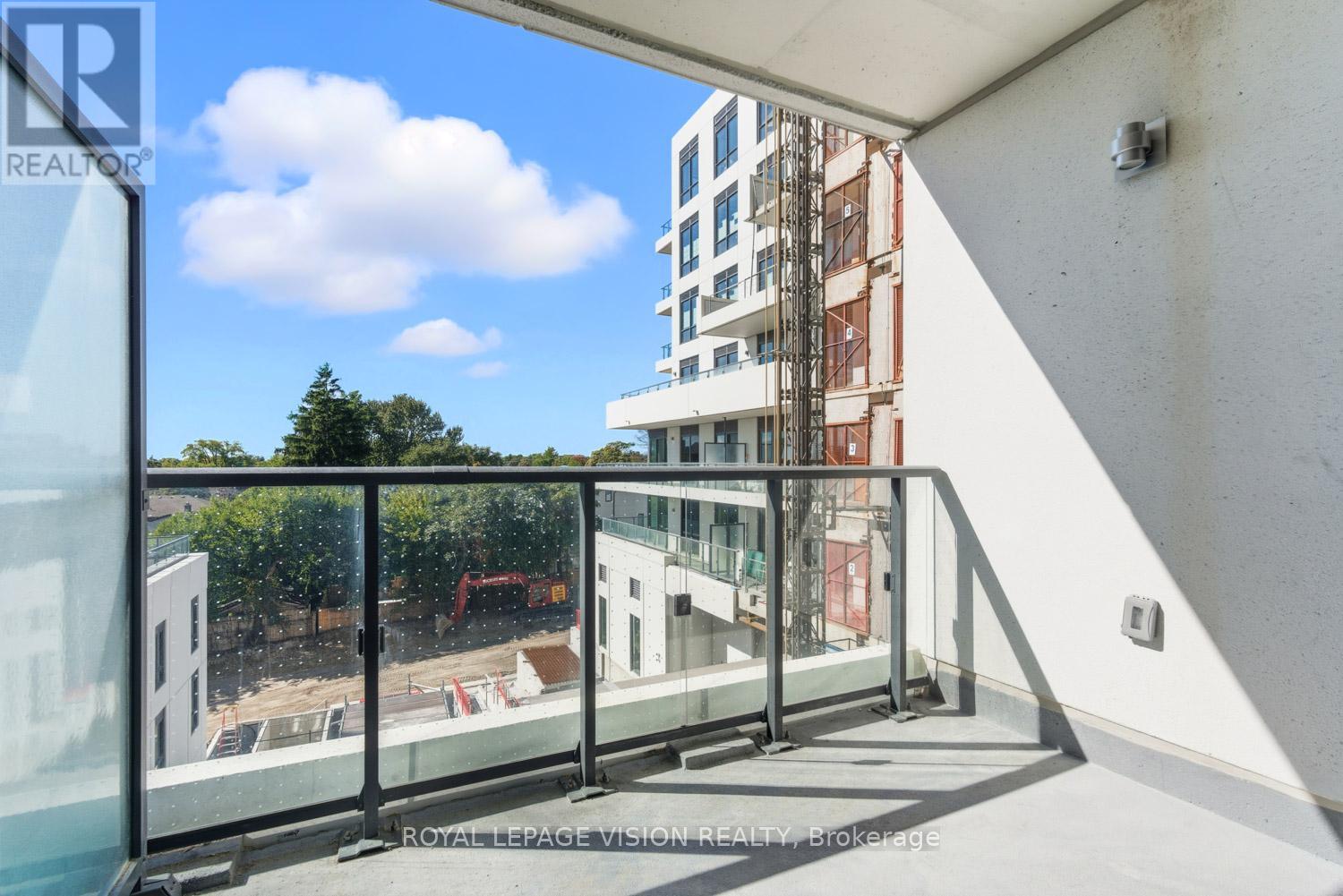 329 - 505 Glencairn Avenue, Toronto (Englemount-Lawrence), Ontario  M6B 0B2 - Photo 15 - C12480330