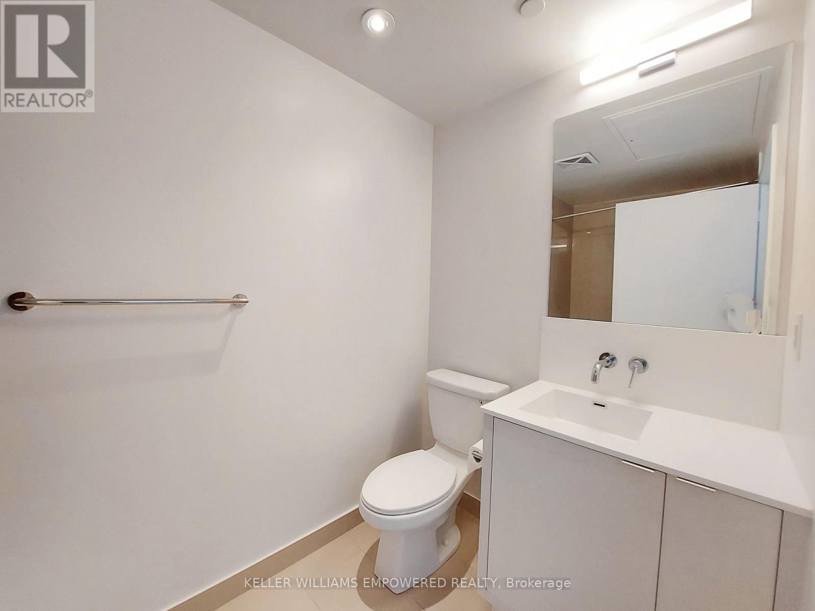 4406 - 100 Harbour Street, Toronto (Waterfront Communities), Ontario  M5J 0B5 - Photo 11 - C12480349