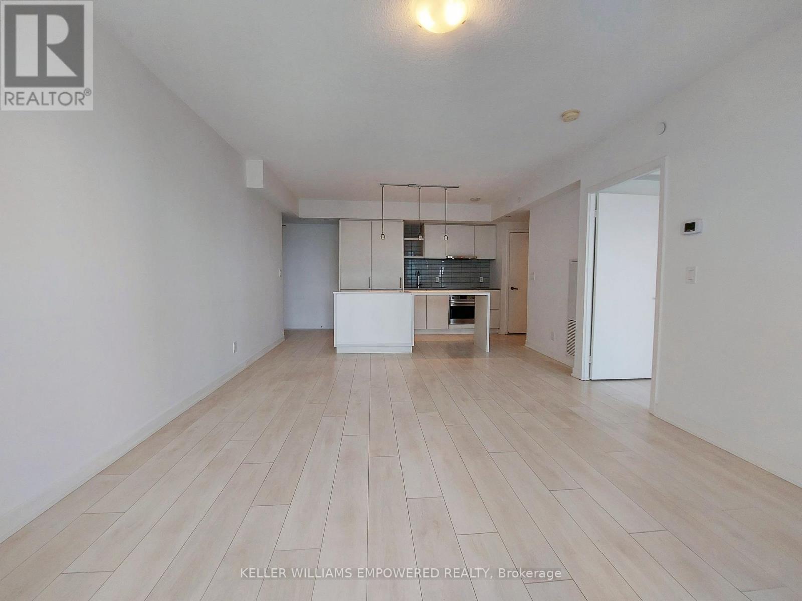 4406 - 100 Harbour Street, Toronto (Waterfront Communities), Ontario  M5J 0B5 - Photo 8 - C12480349