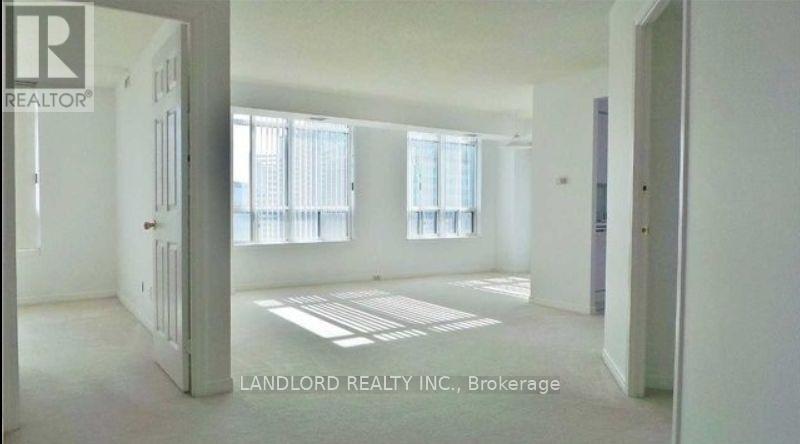 1917 - 8 Hillcrest Avenue, Toronto (Willowdale East), Ontario  M2N 6Y6 - Photo 2 - C12480381
