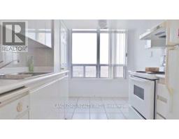 1917 - 8 HILLCREST AVENUE, Toronto, Ontario