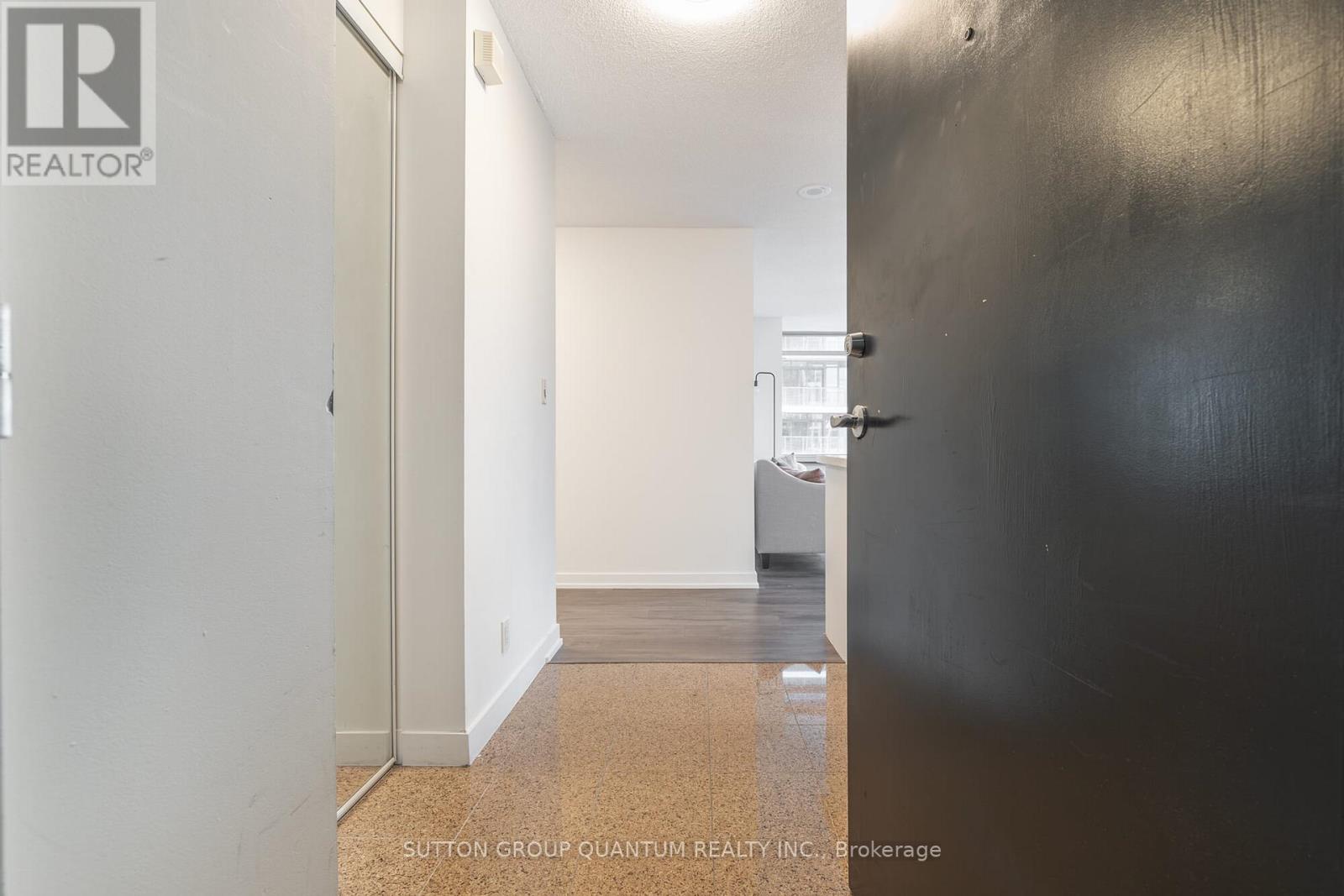 2908 - 81 Navy Wharf Court, Toronto (Waterfront Communities), Ontario  M5V 3S2 - Photo 2 - C12480405