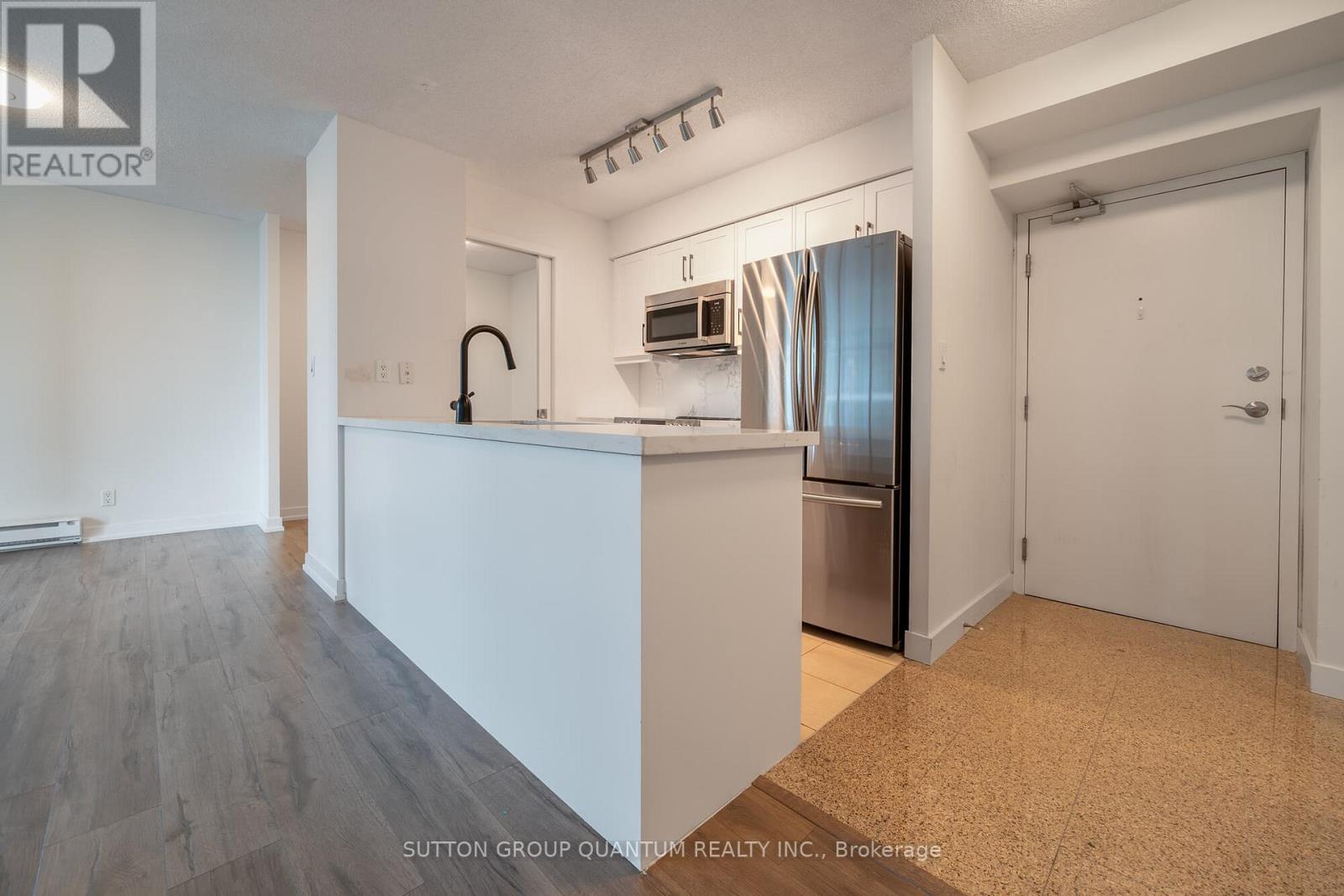 2908 - 81 Navy Wharf Court, Toronto (Waterfront Communities), Ontario  M5V 3S2 - Photo 3 - C12480405