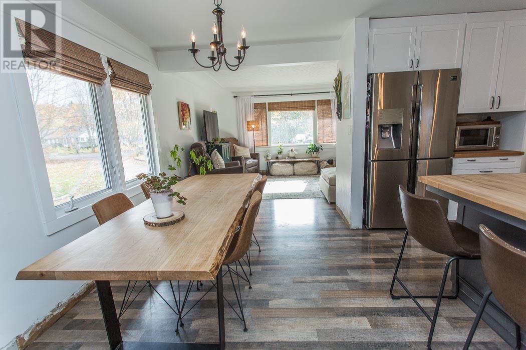 108 Mcqueen Rd, Sault Ste. Marie, Ontario  P6C 6E3 - Photo 11 - SM253073