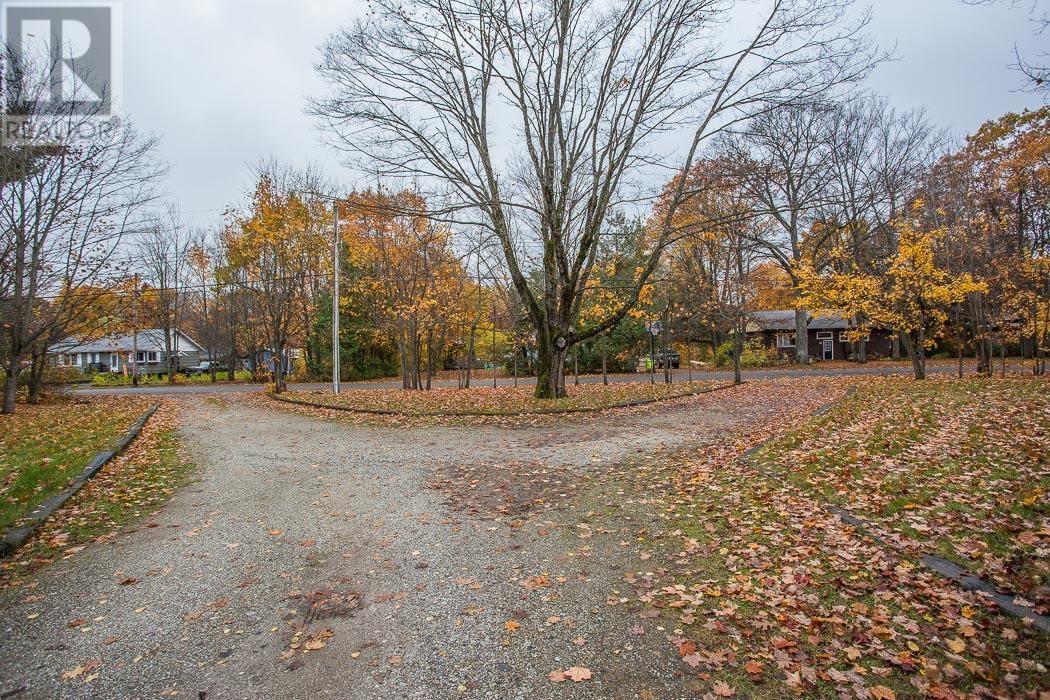 108 Mcqueen Rd, Sault Ste. Marie, Ontario  P6C 6E3 - Photo 40 - SM253073