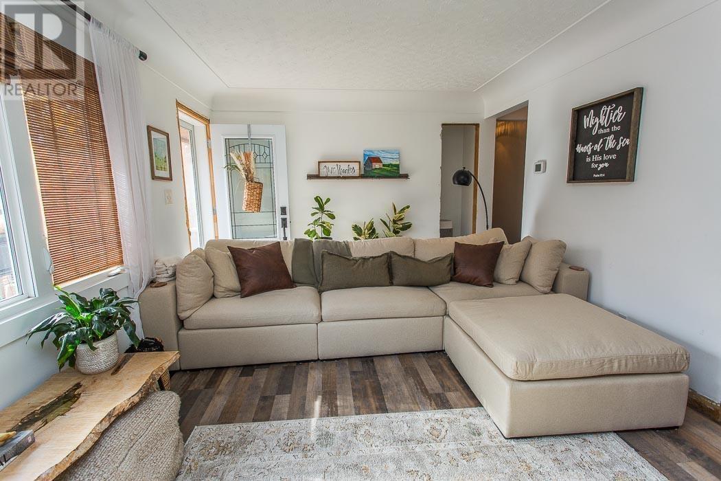 108 Mcqueen Rd, Sault Ste. Marie, Ontario  P6C 6E3 - Photo 7 - SM253073