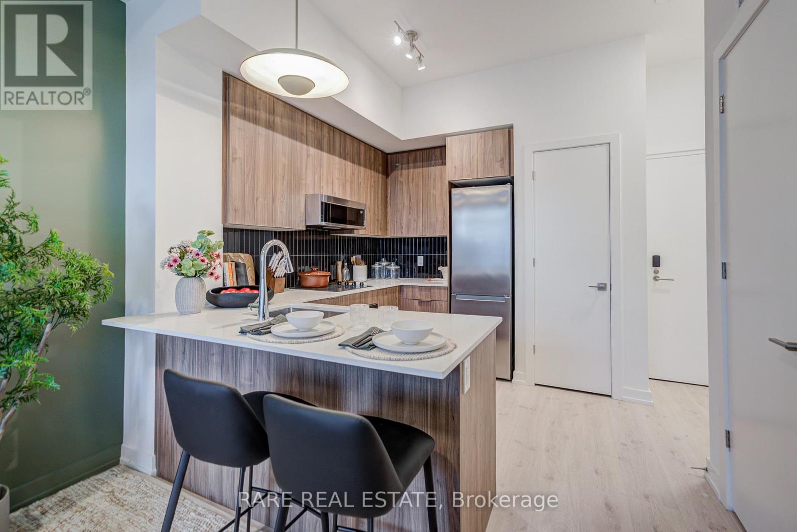450 - 2501 Saw Whet Boulevard, Oakville (Ga Glen Abbey), Ontario  L6M 5N2 - Photo 8 - W12480141