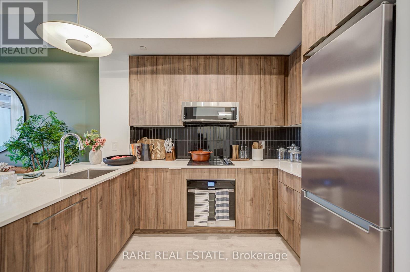 450 - 2501 Saw Whet Boulevard, Oakville (Ga Glen Abbey), Ontario  L6M 5N2 - Photo 7 - W12480141