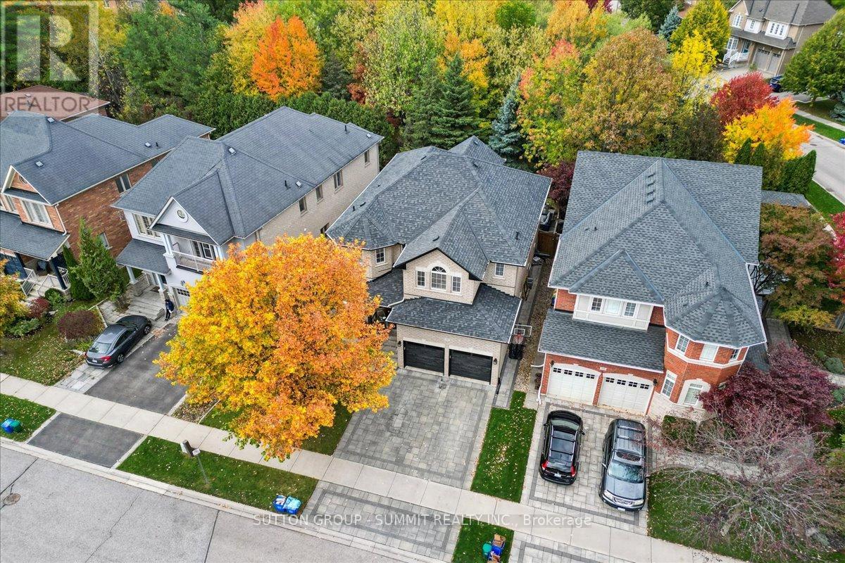 2237 Adirondak Trail, Oakville (Wm Westmount), Ontario  L6M 4W4 - Photo 44 - W12480213