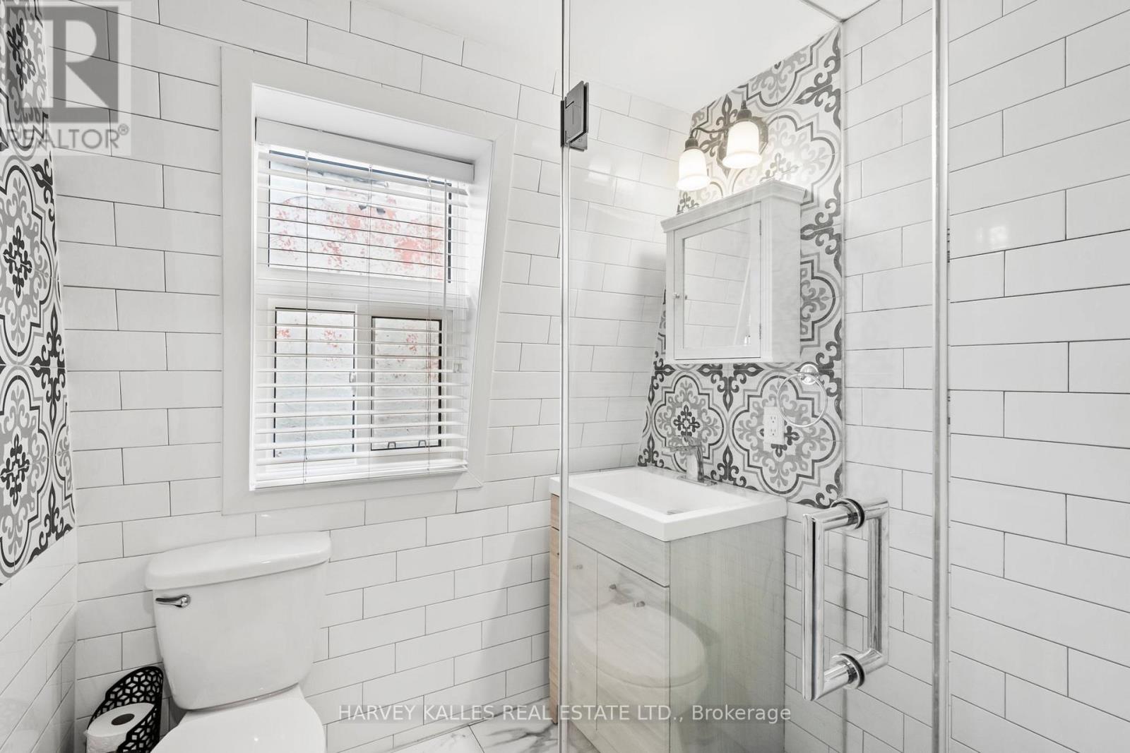 1254 Woodbine Avenue, Toronto (East York), Ontario  M4C 4E6 - Photo 23 - E12480287
