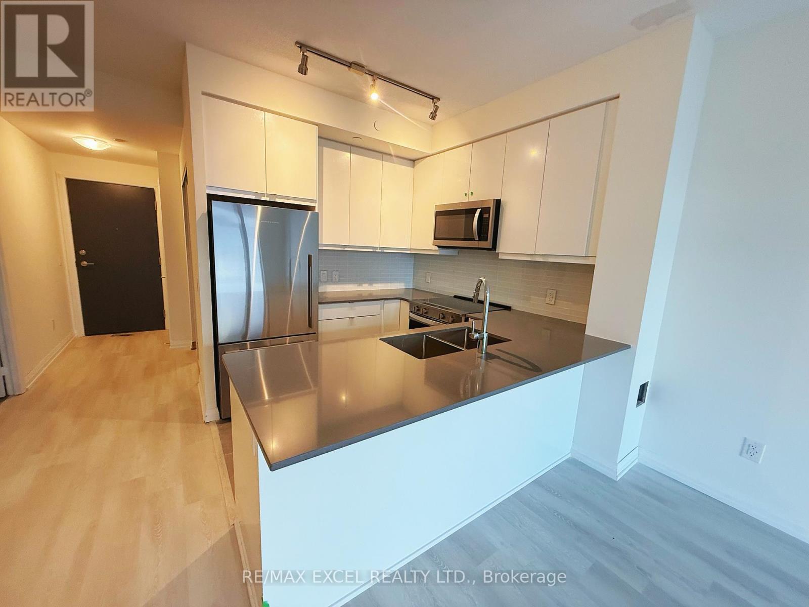 2528 - 3270 Sheppard Avenue E, Toronto (Tam O'shanter-Sullivan), Ontario  M1T 3K3 - Photo 3 - E12480302