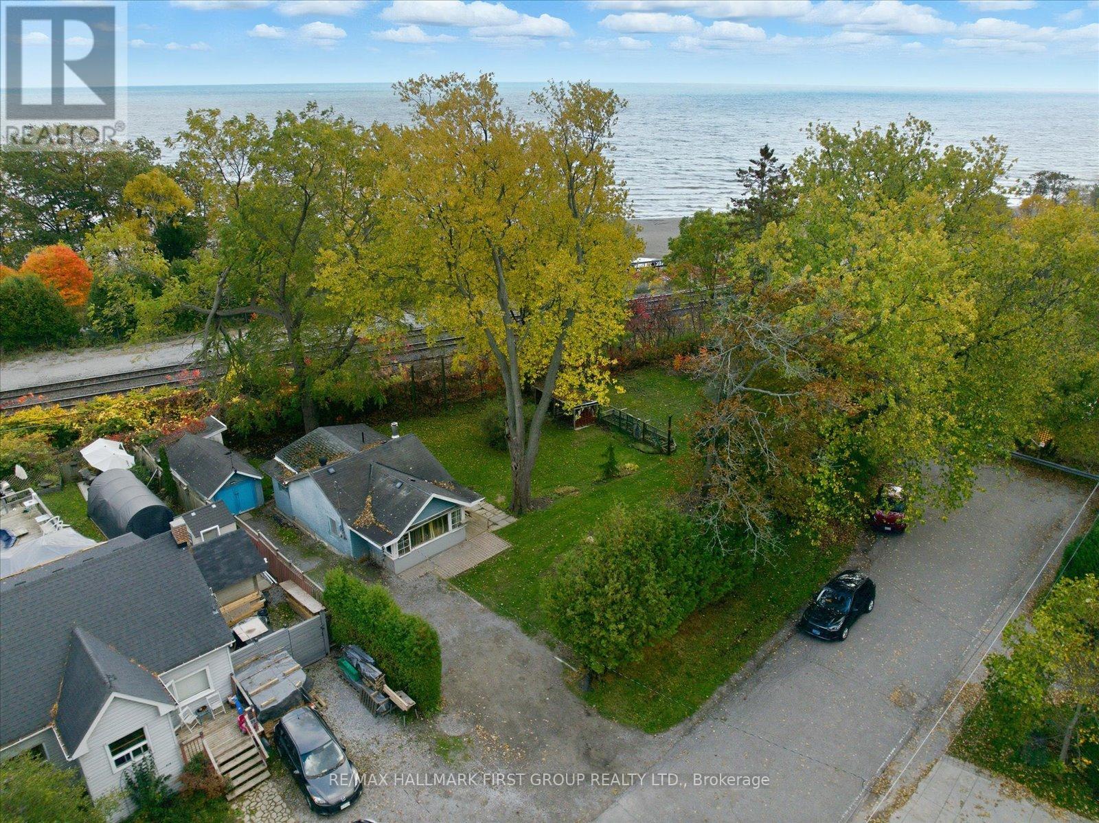 313 Dyson Road, Pickering (Rosebank), Ontario  L1W 2N1 - Photo 19 - E12480356