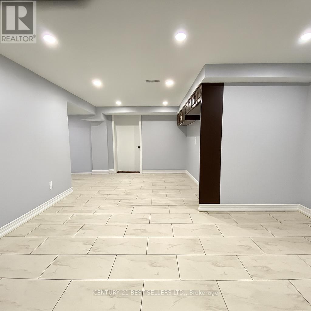 54 Milford Haven Drive, Toronto (Morningside), Ontario  M1G 3C8 - Photo 3 - E12480377