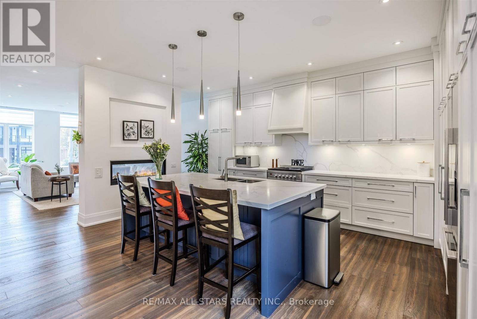 44 Muir Drive, Toronto (Scarborough Village), Ontario  M1M 3B4 - Photo 14 - E12480389