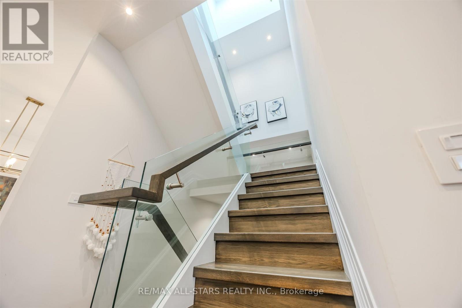 44 Muir Drive, Toronto (Scarborough Village), Ontario  M1M 3B4 - Photo 23 - E12480389