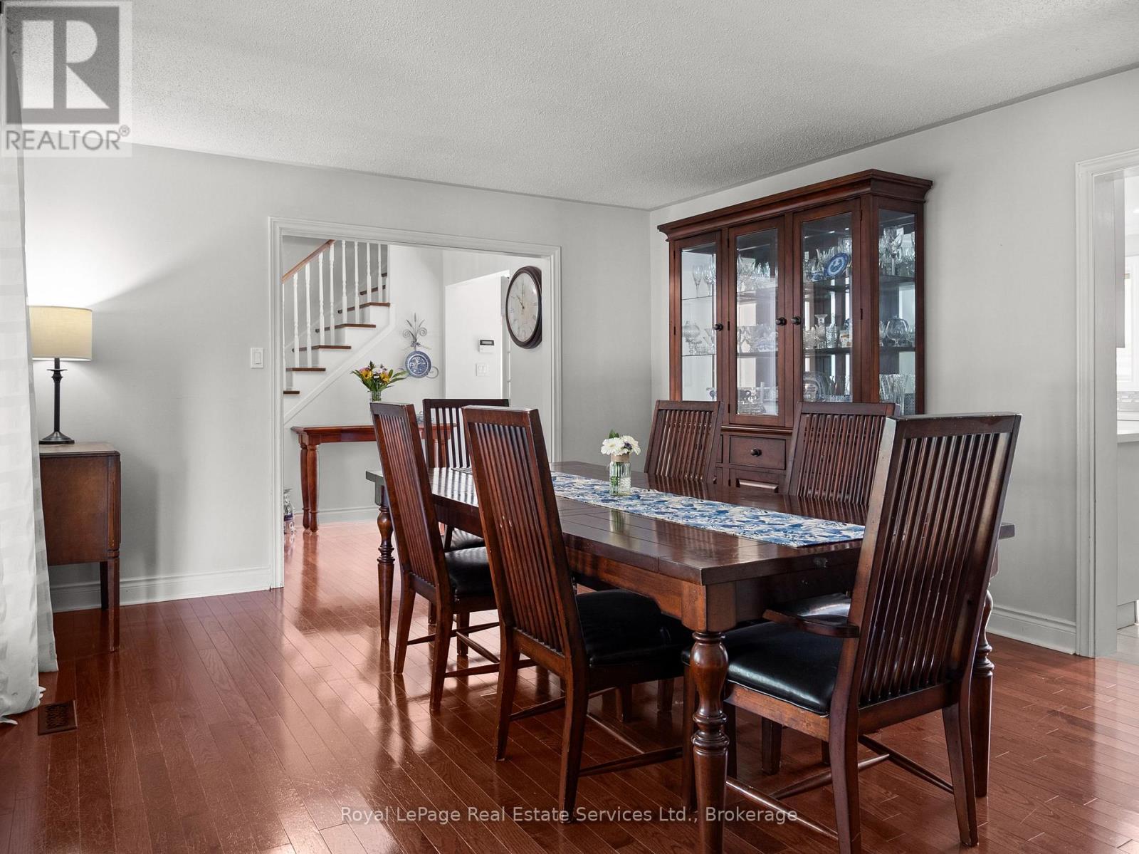 2480 Waterford Street, Oakville, Ontario  L6L 5E6 - Photo 10 - W12480423