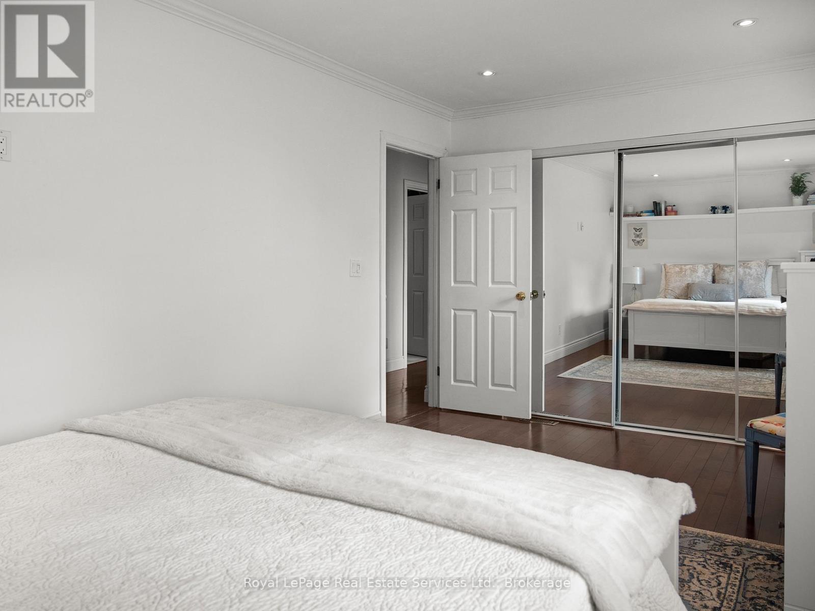 2480 Waterford Street, Oakville, Ontario  L6L 5E6 - Photo 29 - W12480423