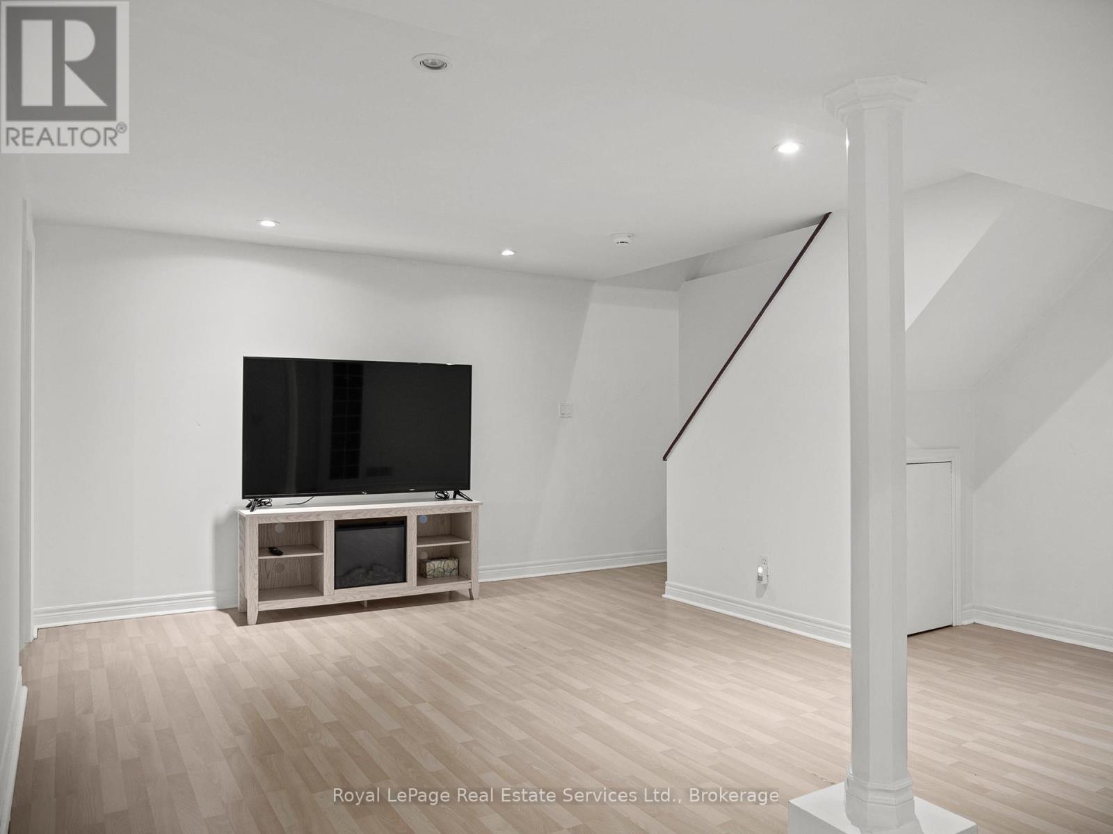 2480 Waterford Street, Oakville, Ontario  L6L 5E6 - Photo 32 - W12480423