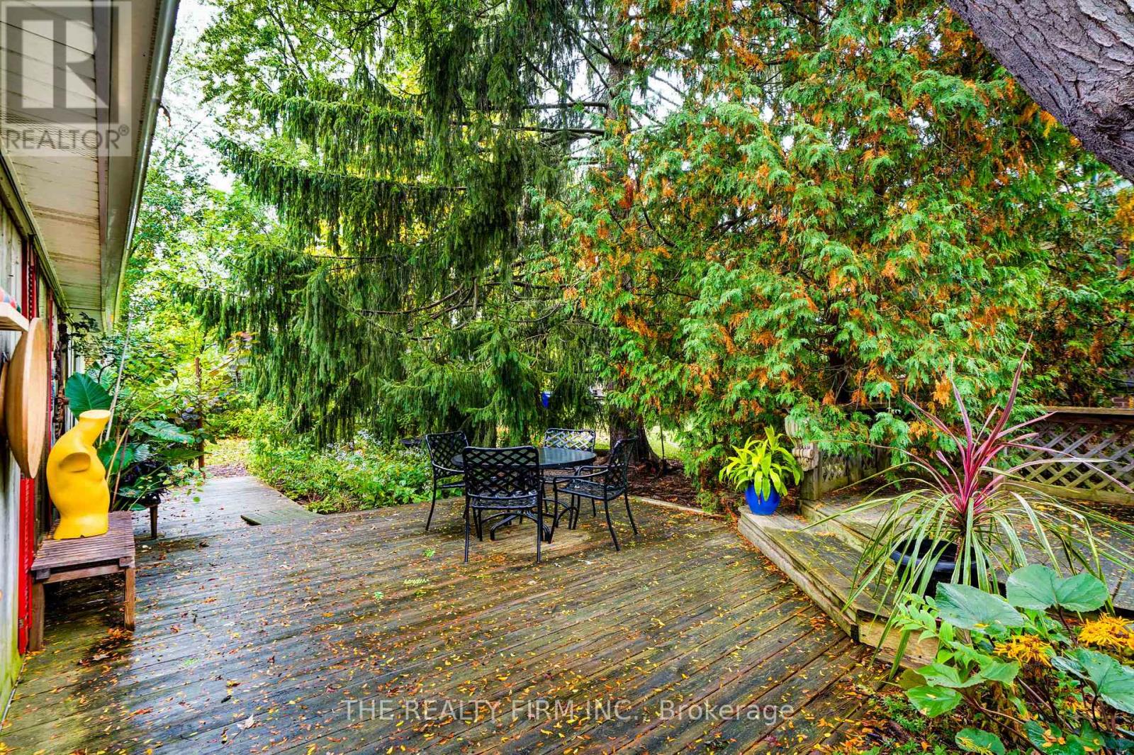 901 Willow Drive, London South, Ontario  N6E 1P2 - Photo 33 - X12480453