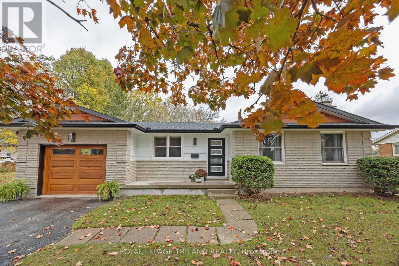10117 LYNHURST PARK DRIVE, Southwold, Ontario