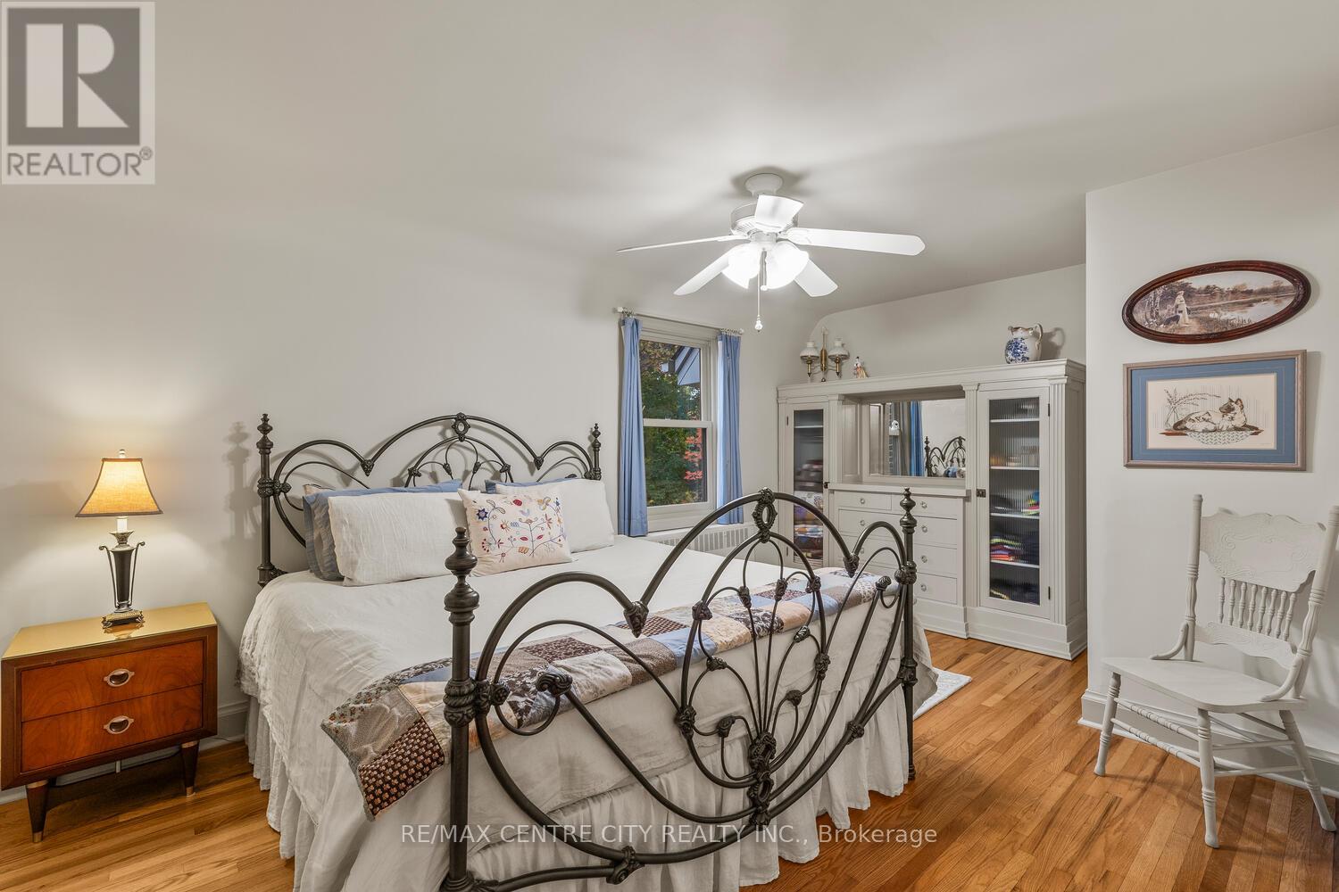1025 Scenic Drive, Hamilton, Ontario  L9C 1H8 - Photo 28 - X12480470