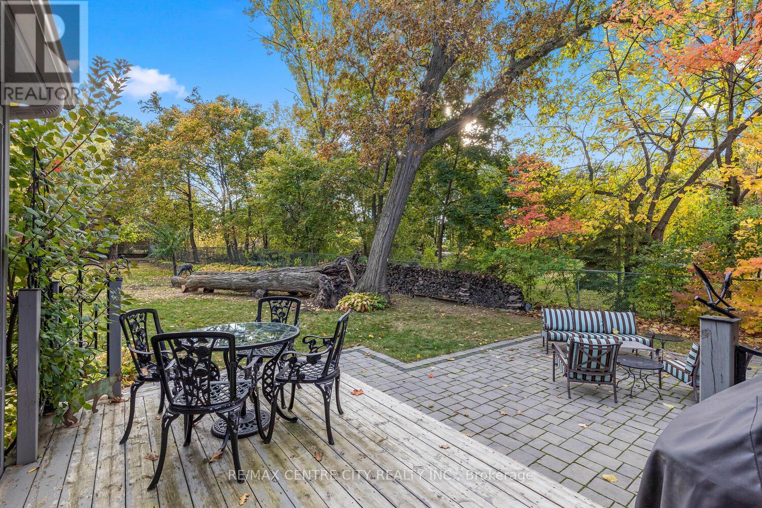 1025 Scenic Drive, Hamilton, Ontario  L9C 1H8 - Photo 42 - X12480470