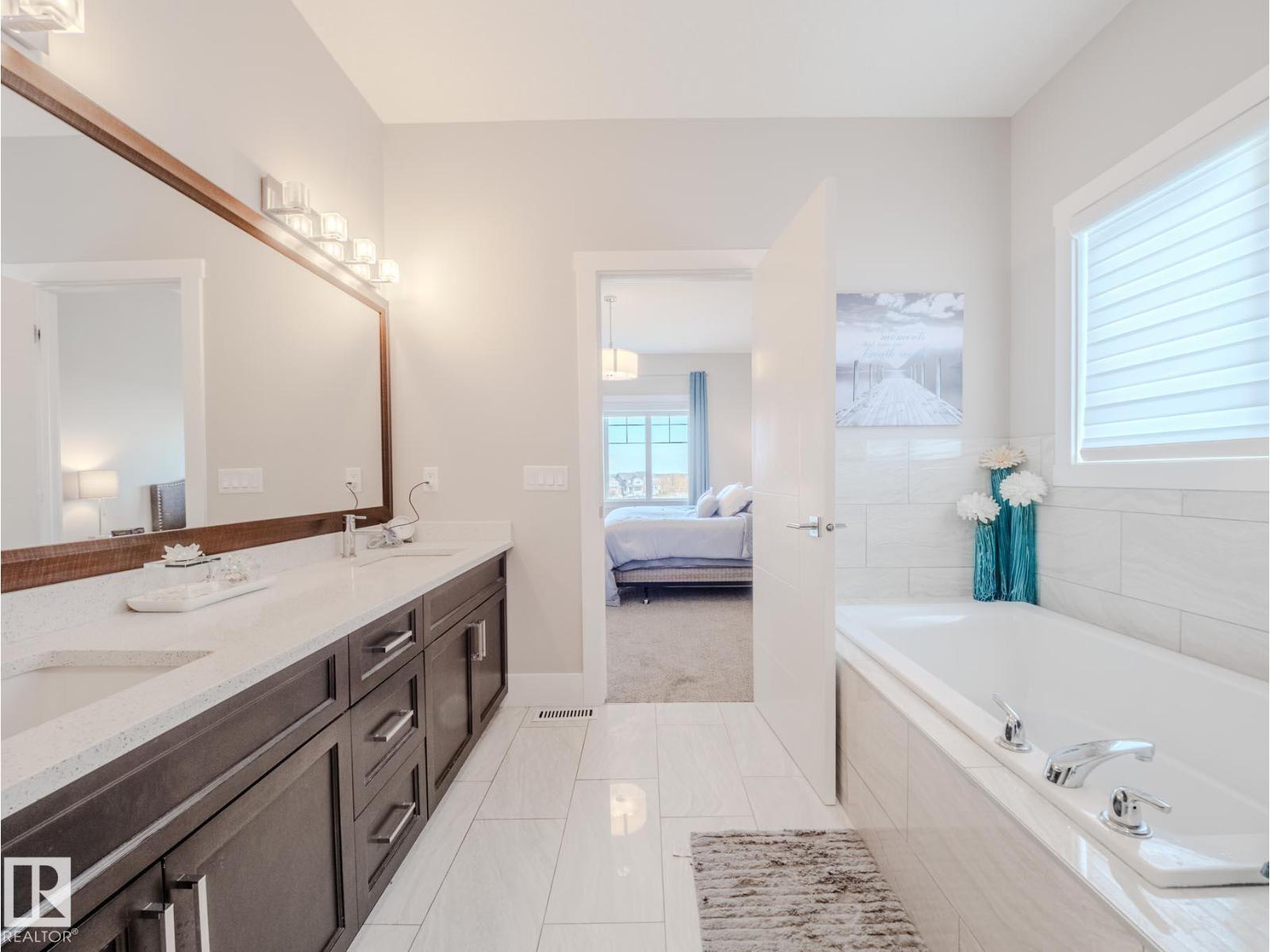 1049 Coopers Hawk Link Li Nw, Edmonton, Alberta  T5S 0M2 - Photo 36 - E4463345