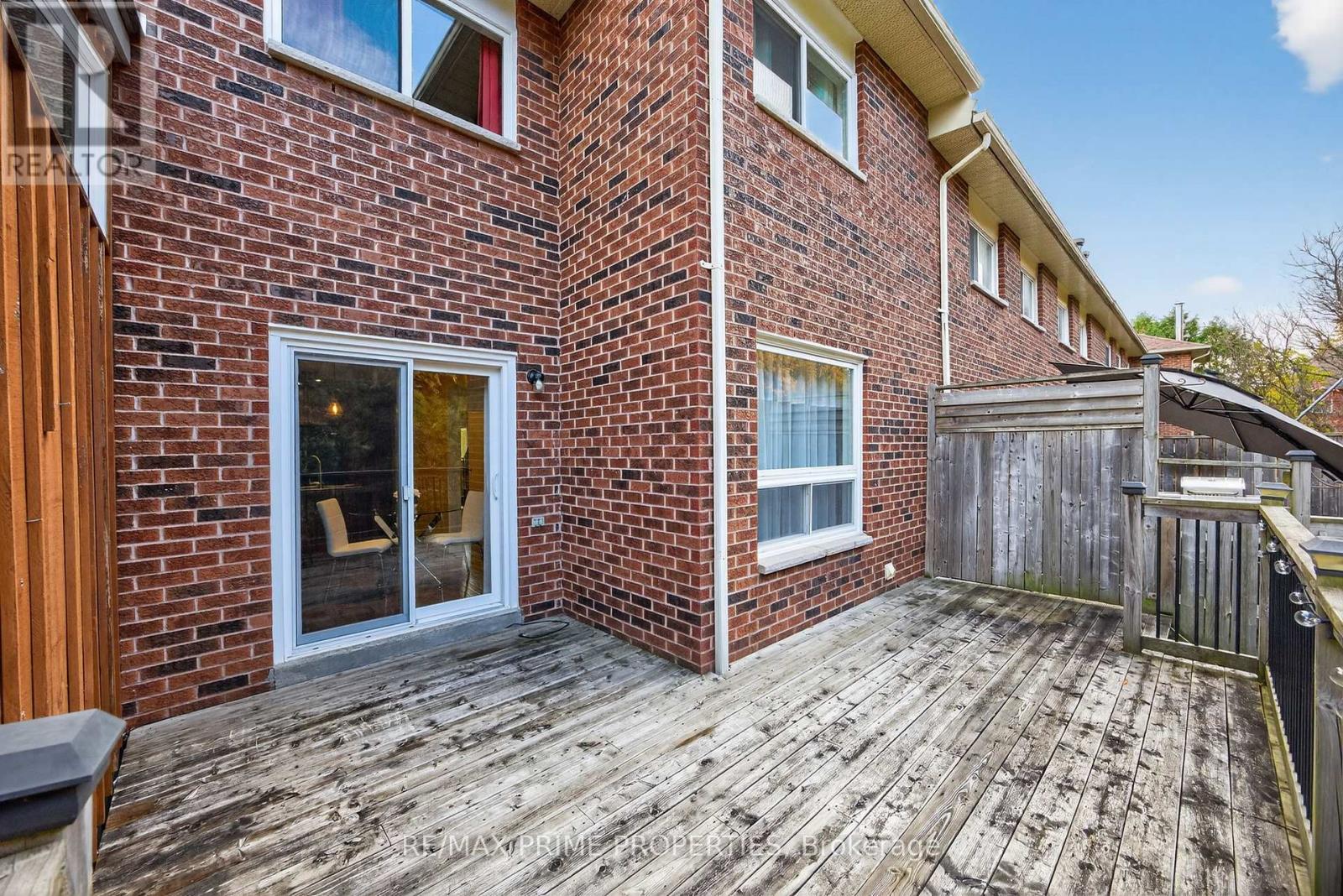 15 Opal Court, Whitchurch-Stouffville (Stouffville), Ontario  L4A 8C2 - Photo 36 - N12480265
