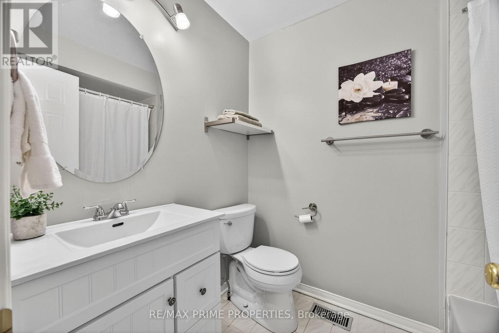 15 Opal Court, Whitchurch-Stouffville (Stouffville), Ontario  L4A 8C2 - Photo 40 - N12480265