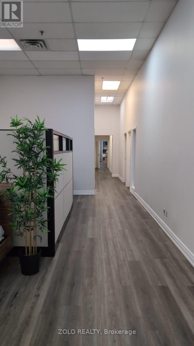 150 Marycroft Avenue, Vaughan, Ontario  L4L 5Y4 - Photo 8 - N12480343