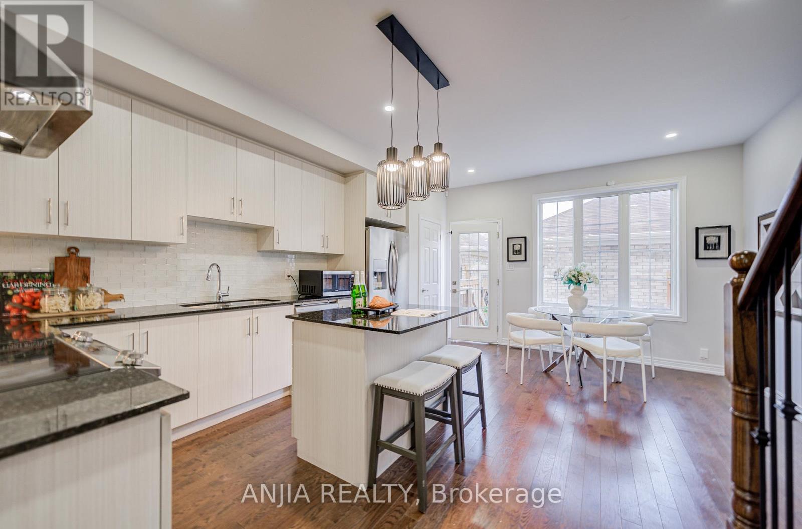 62 Harvest Field Road, Markham (Cornell), Ontario  L6B 0T7 - Photo 16 - N12480347
