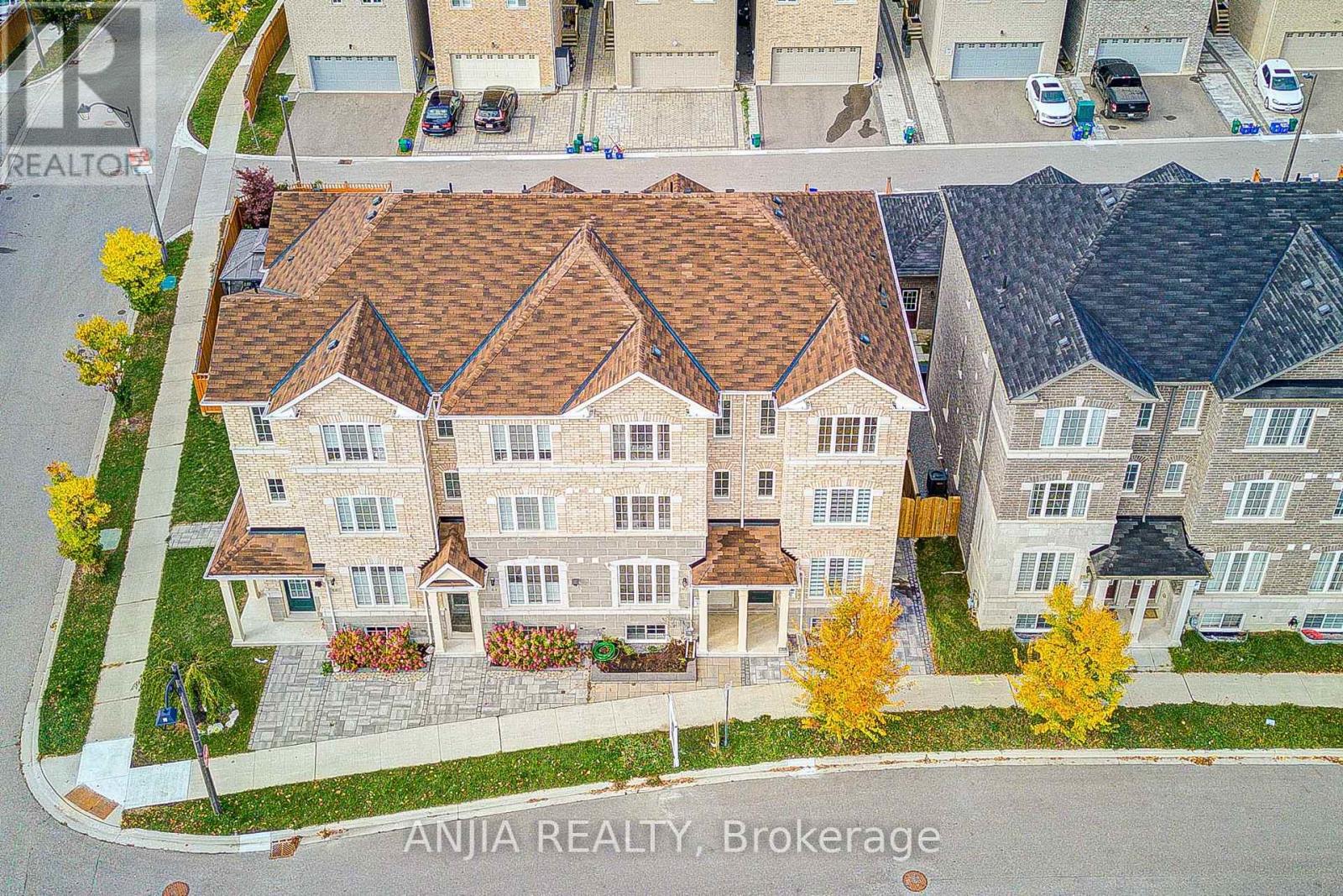 62 Harvest Field Road, Markham (Cornell), Ontario  L6B 0T7 - Photo 3 - N12480347