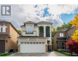 49 COOPER CREEK COURT, Vaughan, Ontario