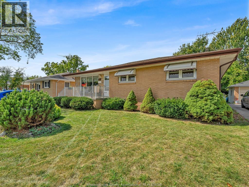 132 Victoria, Amherstburg, Ontario  N9V 2K3 - Photo 4 - 25027094