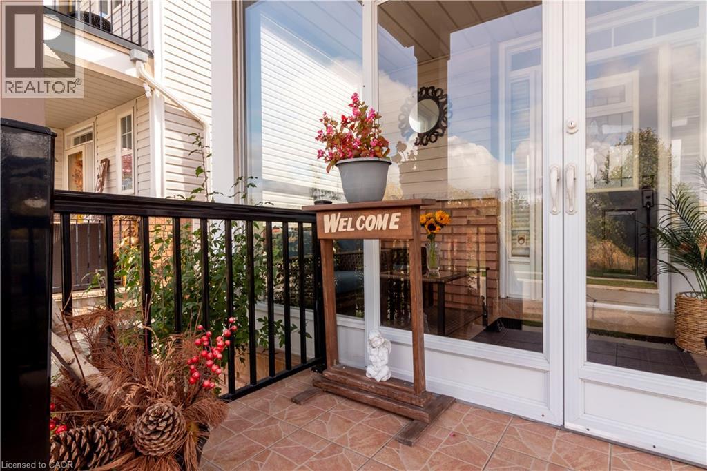 1317 Roper Drive, Milton, Ontario  L9T 6E5 - Photo 4 - 40780157