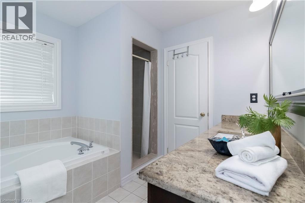 1317 Roper Drive, Milton, Ontario  L9T 6E5 - Photo 32 - 40780157
