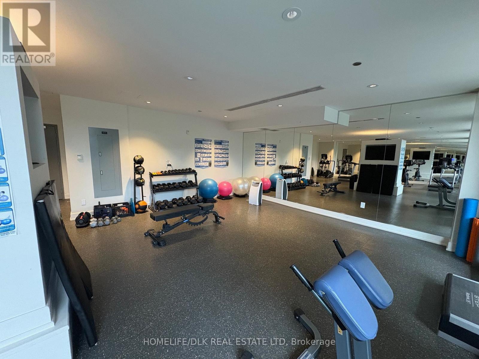 305 - 7 Marquette Street, Ottawa, Ontario  K1L 8A7 - Photo 17 - X12480454