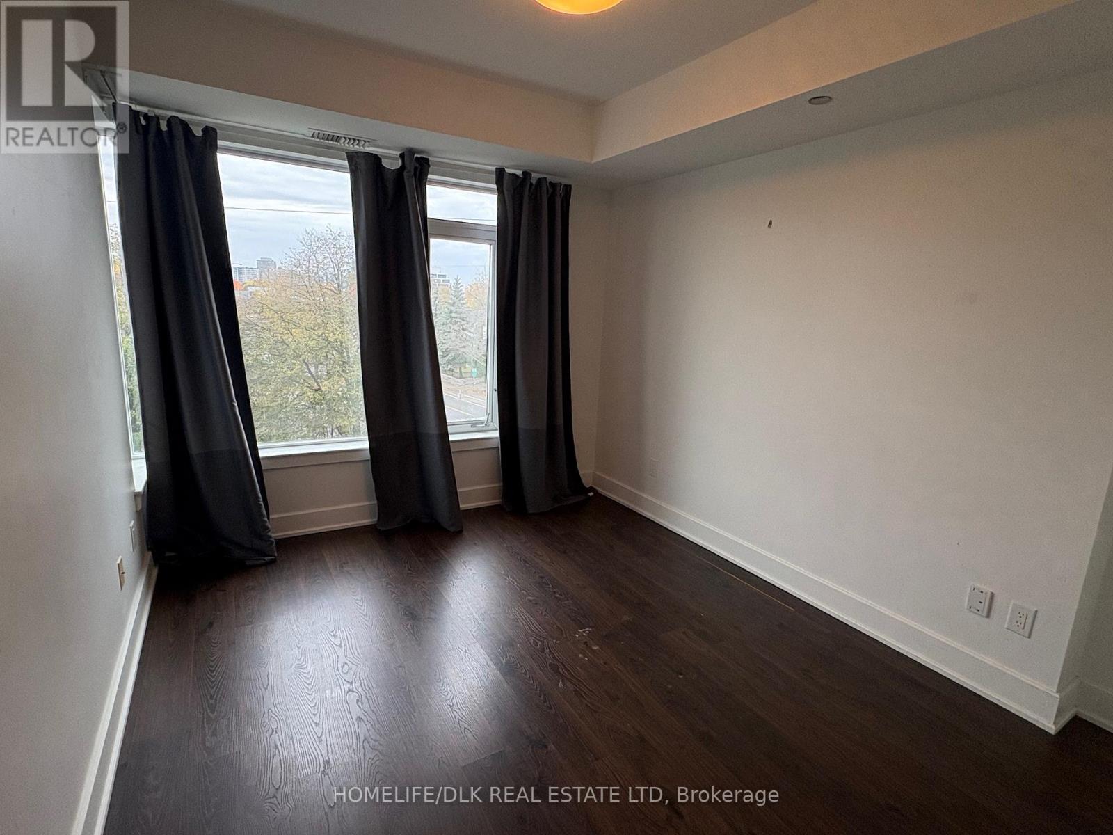 305 - 7 Marquette Street, Ottawa, Ontario  K1L 8A7 - Photo 9 - X12480454