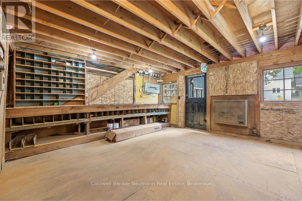 52 Brock Road S, Puslinch, Ontario  N0B 2J0 - Photo 29 - X12480421