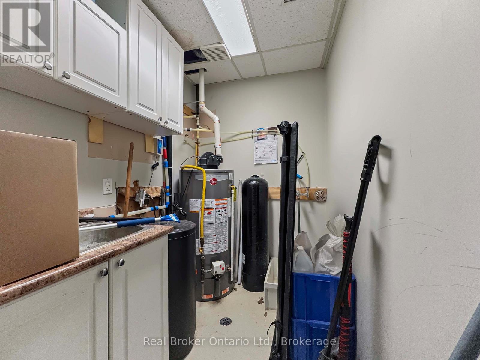 291 Woodlawn Road W, Guelph, Ontario  N1H 7L6 - Photo 11 - X12480452
