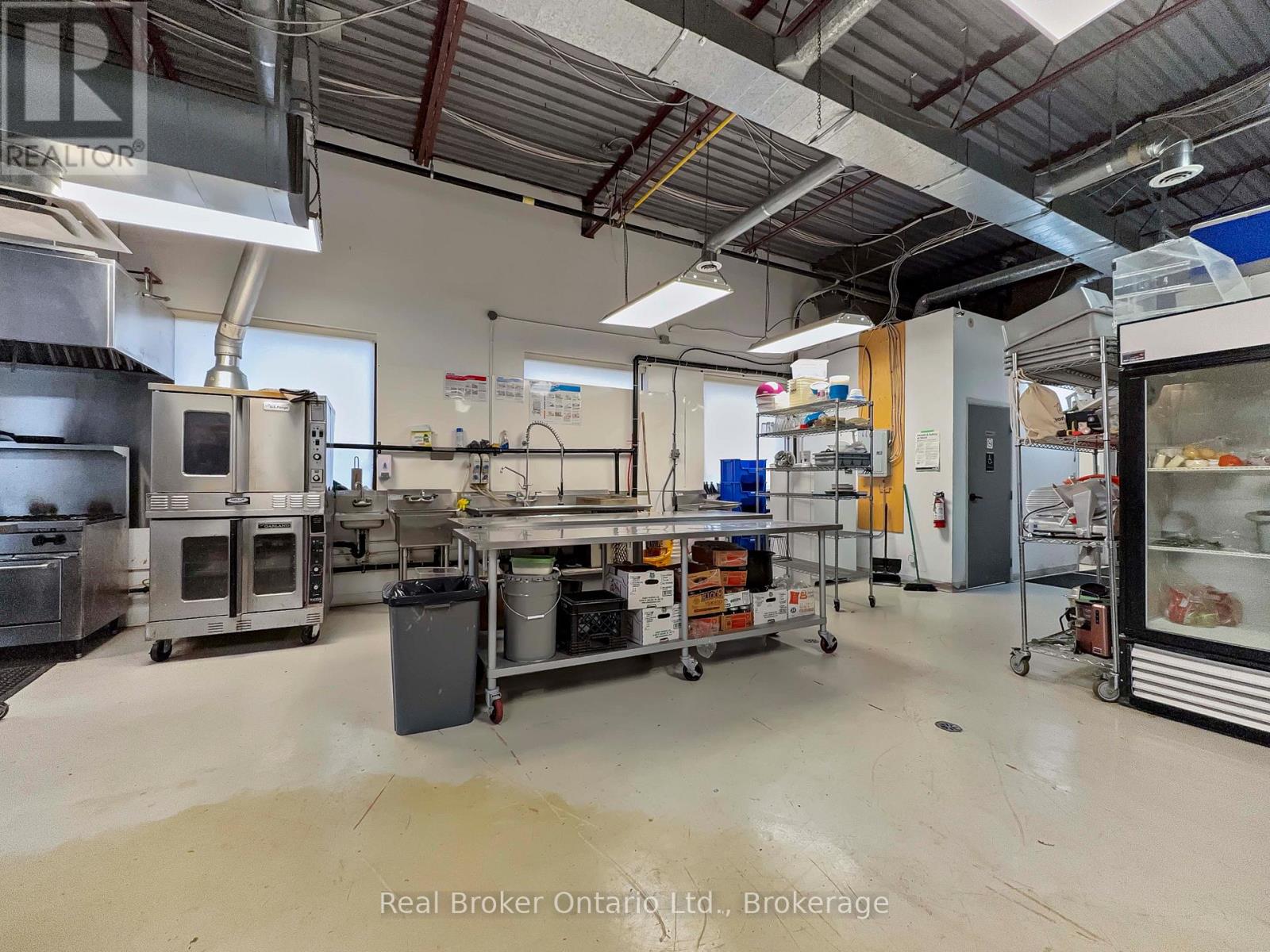 291 Woodlawn Road W, Guelph, Ontario  N1H 7L6 - Photo 13 - X12480452