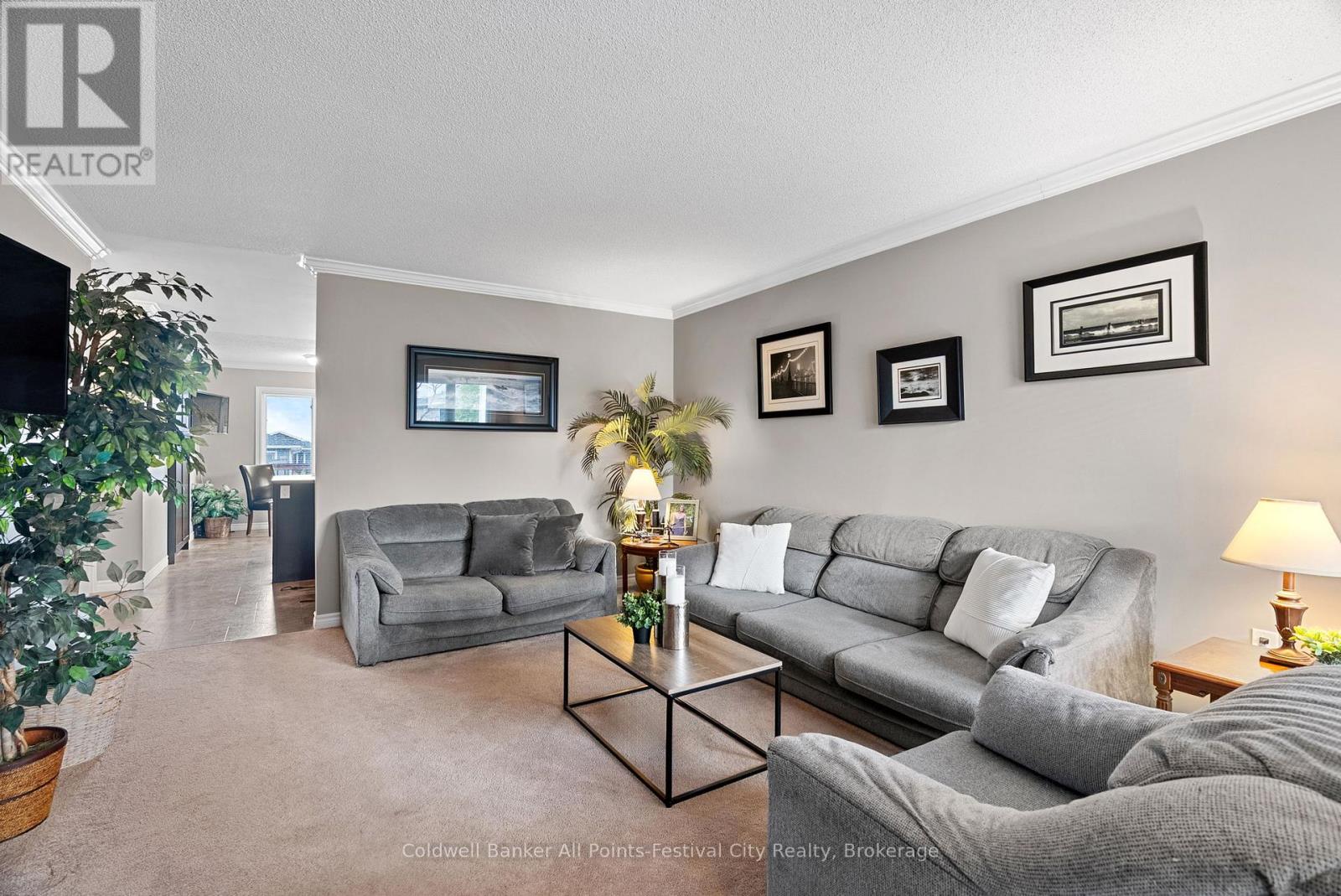 17 Huron Heights Drive, Ashfield-Colborne-Wawanosh, Ontario  N7A 0B1 - Photo 10 - X12480465