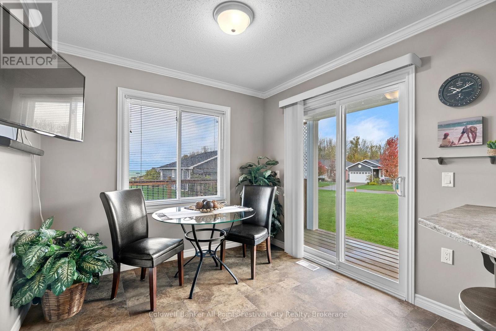 17 Huron Heights Drive, Ashfield-Colborne-Wawanosh, Ontario  N7A 0B1 - Photo 17 - X12480465