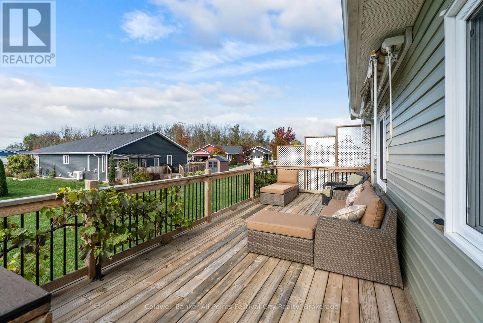 17 Huron Heights Drive, Ashfield-Colborne-Wawanosh, Ontario  N7A 0B1 - Photo 37 - X12480465